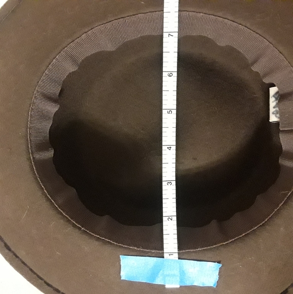 Italian Wool Hat - Picture 6 of 7